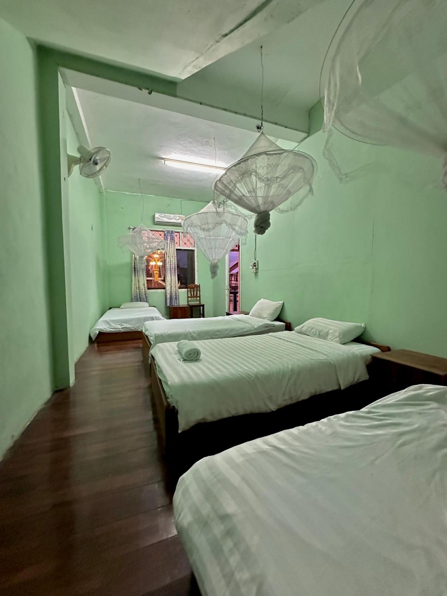 Kfg Guesthouse ثاكيك المظهر الخارجي الصورة