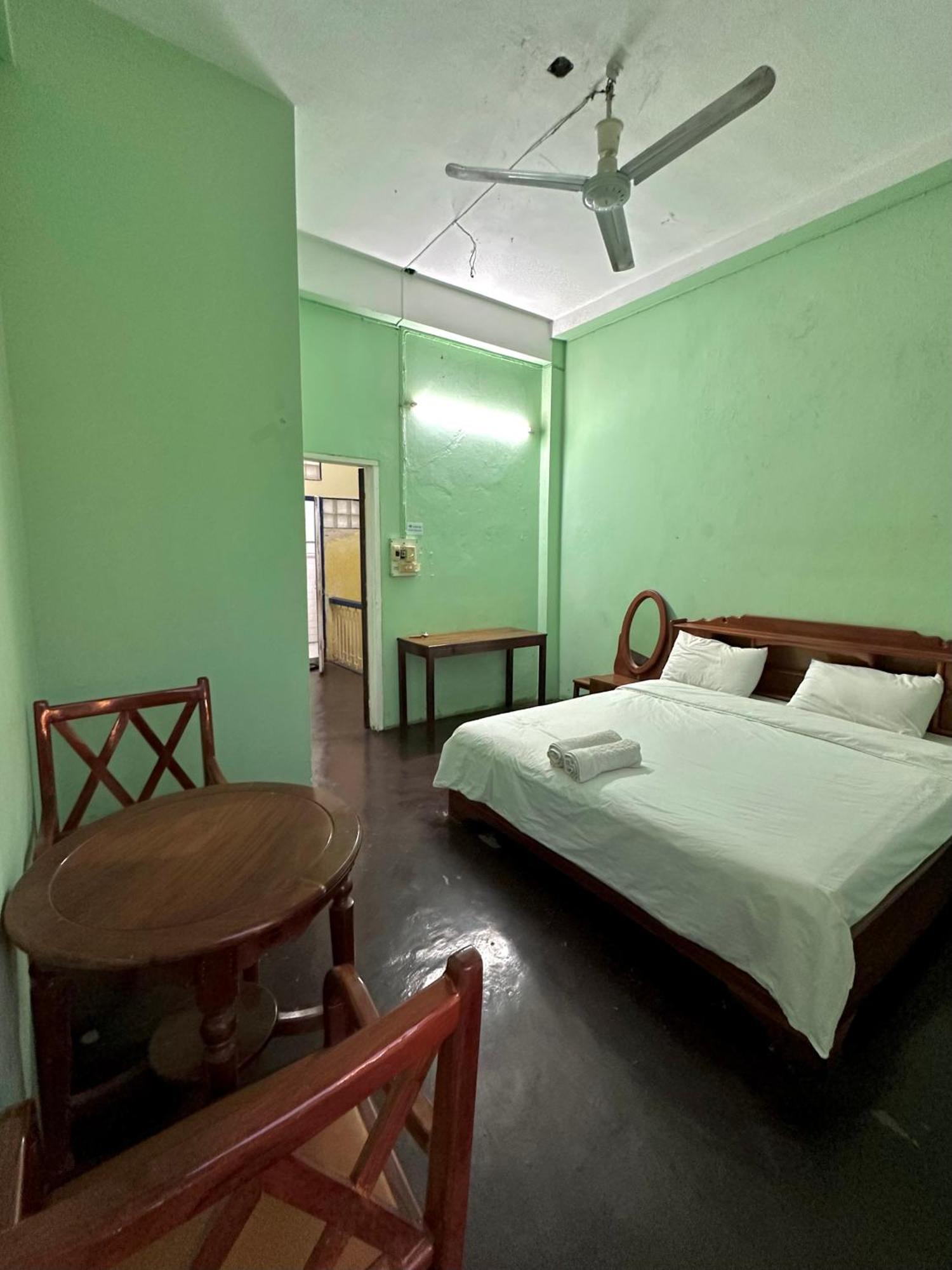 Kfg Guesthouse ثاكيك المظهر الخارجي الصورة